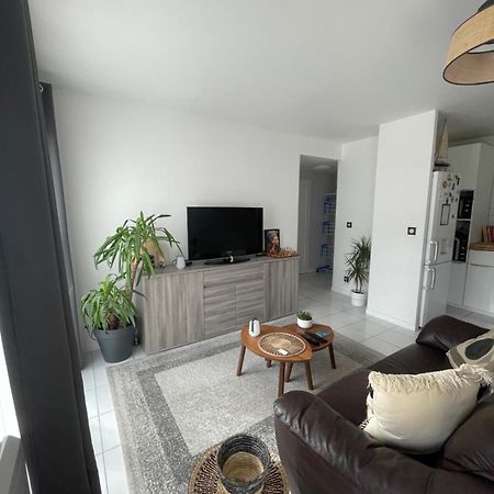 Saint-André-de-Cubzac Appartement De Luca מראה חיצוני תמונה