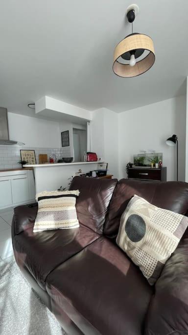 Saint-André-de-Cubzac Appartement De Luca מראה חיצוני תמונה