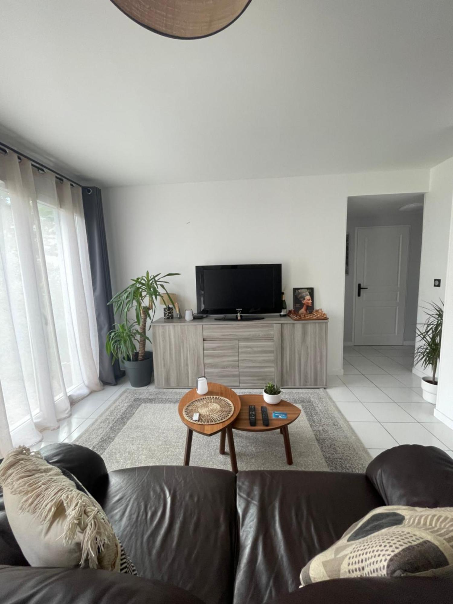 Saint-André-de-Cubzac Appartement De Luca מראה חיצוני תמונה